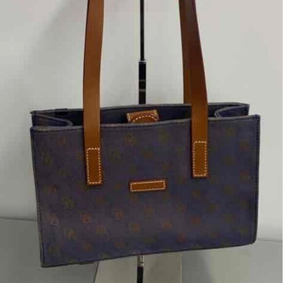 Dooney & Burke Vintage Signature Purple Cloth and Leather Shoulder Bag Purse - Picture 2 of 5